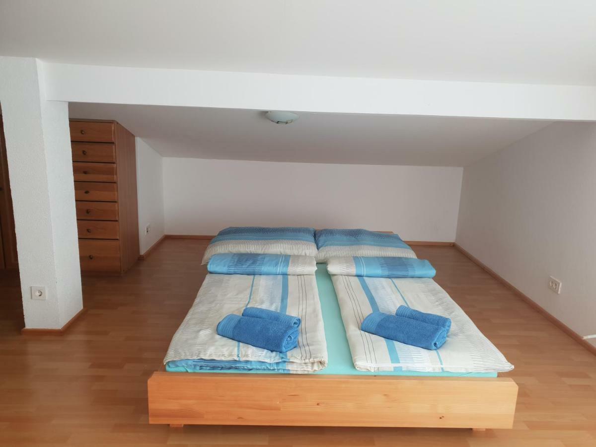 Apartment Luca Pula Buitenkant foto